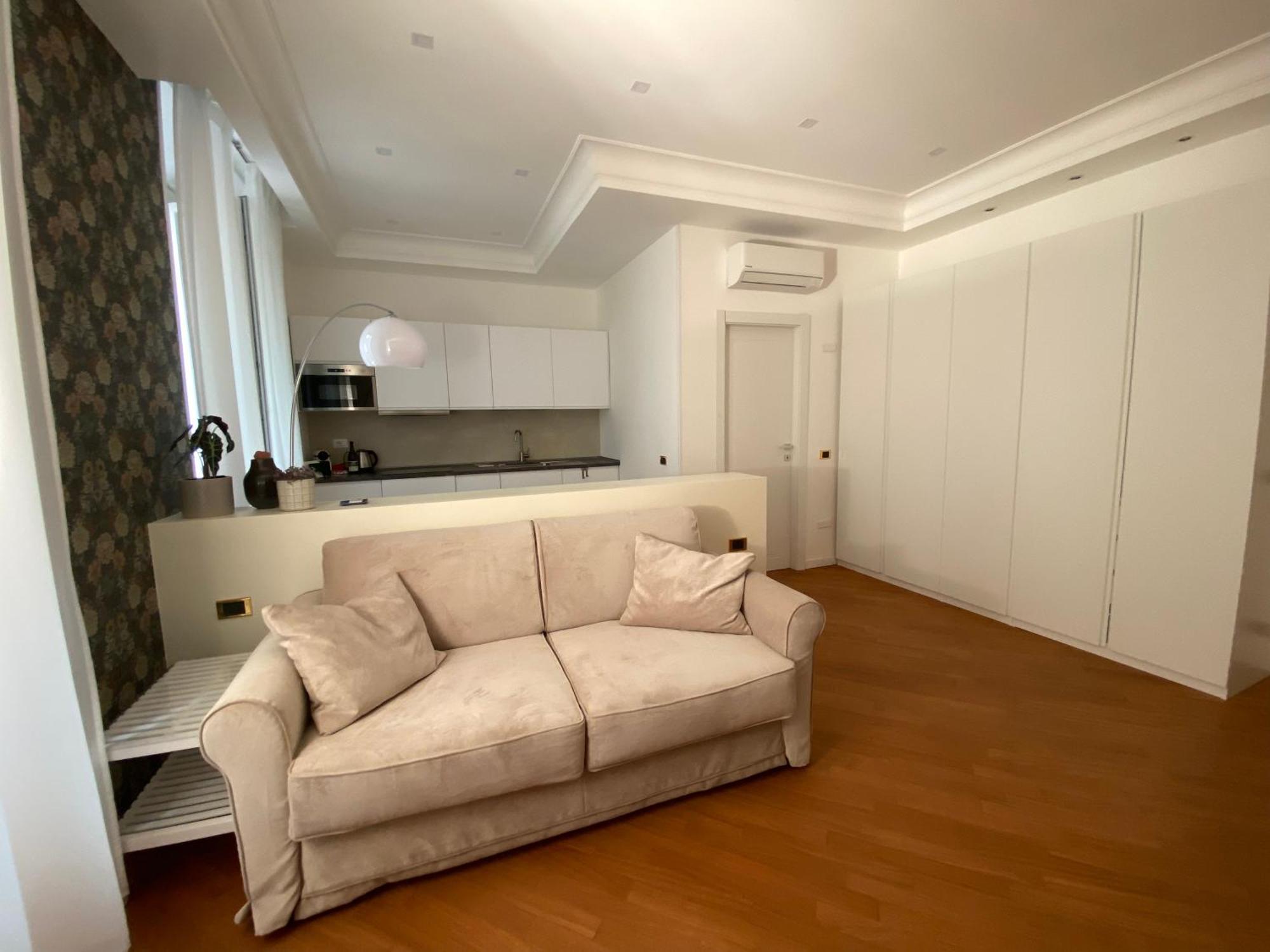 Apartment In Colosseum Rom